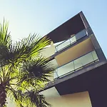 Western Riviera Hotel