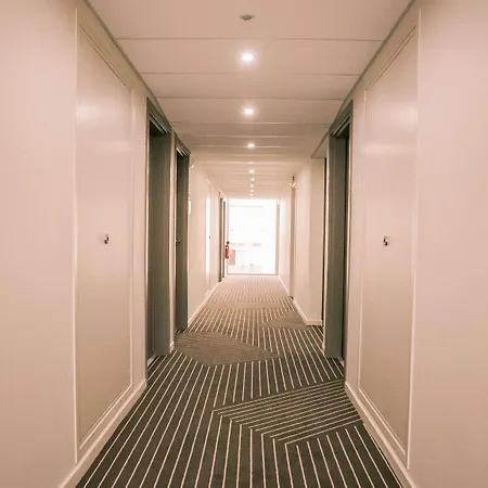 Western Riviera Hotel 4*