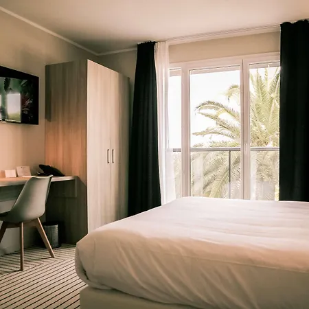 Western Riviera Hotel Antibes