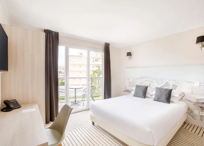 Western Riviera 4*